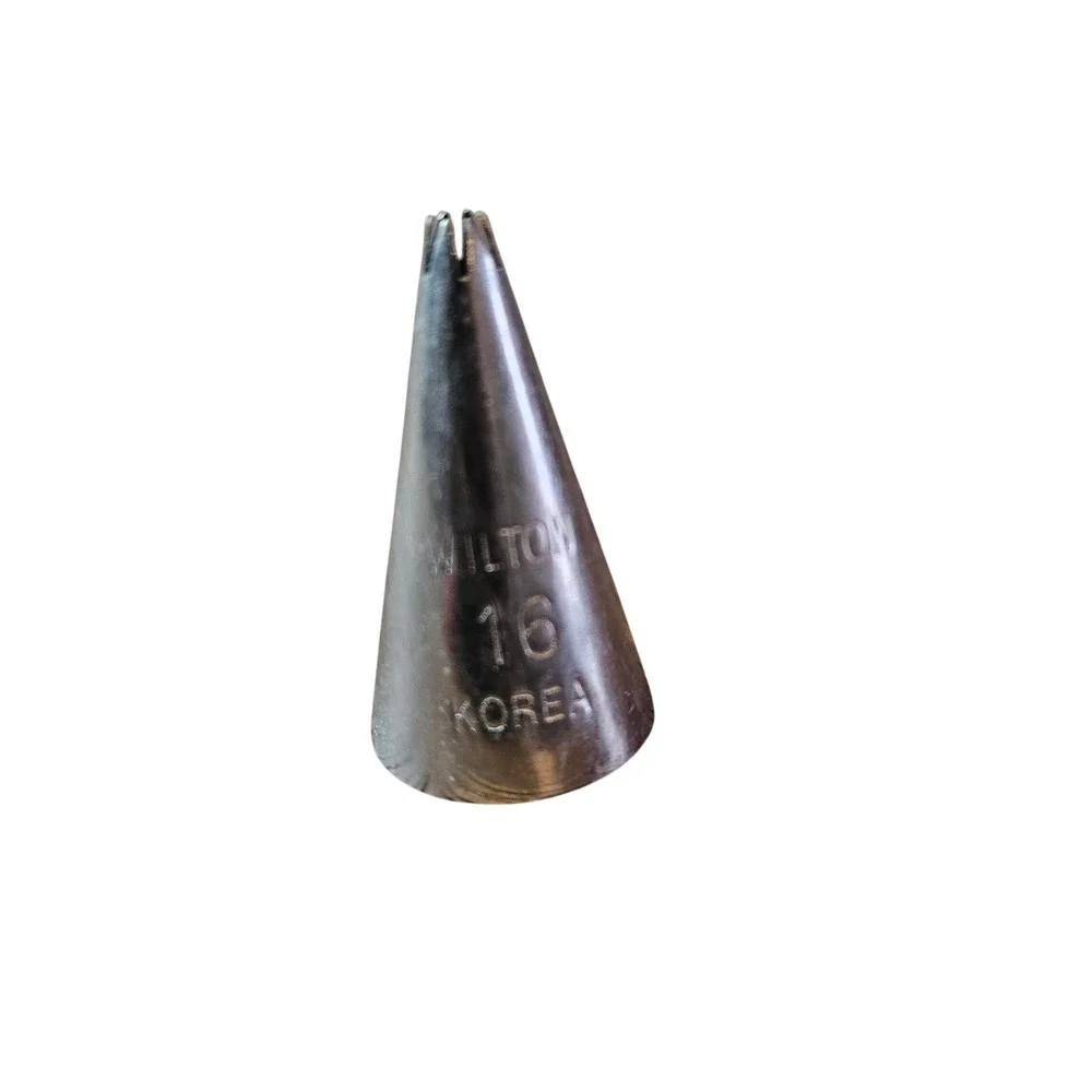 Wilton‎ Vintage Icing Piping Tips Set of 5 Korea Stainless Steel 3 16 21 67 104